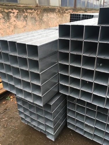 Труба профильная стальная квадратная ЭСВ 15х15х1.5х6000-6060