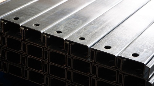 Швеллер алюминиевый АД31Т1 10х10х10х1,5х6000