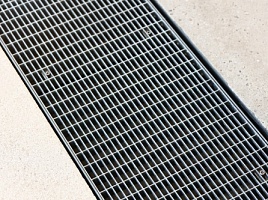 Лестничная ступень SР 34х38/30х3 S4 Zn, длина: 600/240 мм
