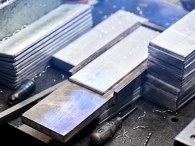 стальные полосы