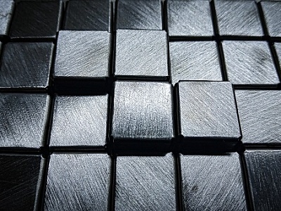 фото квадратов из нержавейки